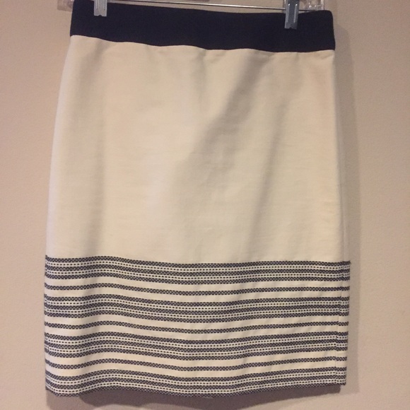 J Crew | black+cream Pencil Skirt - Picture 1 of 3